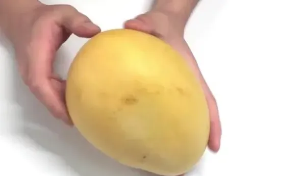 芒果皮怎么剥皮方便,芒果怎么剥皮方便？