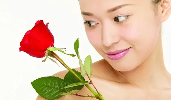 乳腺结节吃什么药能散结,乳房结节吃什么药好？