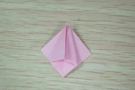 郁金香怎么折,百合郁金香怎么搭配？