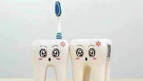 泰迪嘴巴特别臭怎么办,2个月泰迪、嘴巴有点臭吃什么能好点？2？