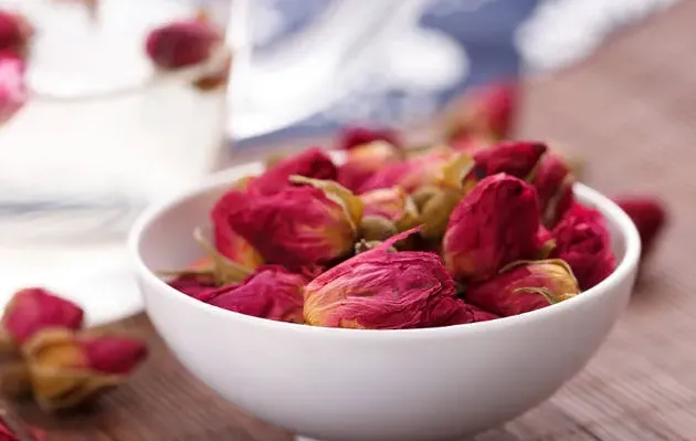 玫瑰花茶的正确冲泡方法,玫瑰花茶的正确泡法？