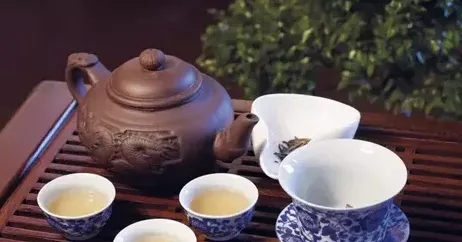 白茶适合用什么茶具,白茶适合用功夫茶具吗？