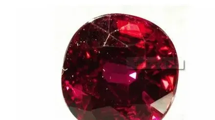 红宝石怎么辨别真假,如何辨别真假红宝石？