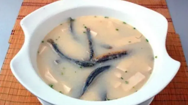 泥鳅的功效与禁忌有哪些 | 农广天地