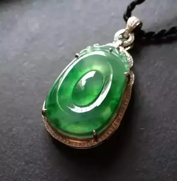 翡翠的种和水分别指什么,翡翠的水是什么？