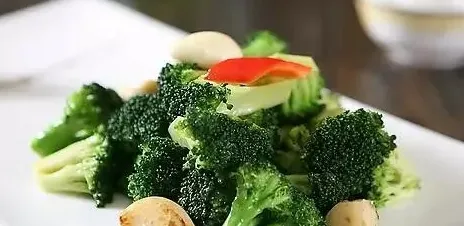 如何做西兰花好吃又简单,绿菜花怎么炒好吃简单的做法？
