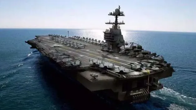最大的航空母舰,世界航空母舰最大排水量多少吨？