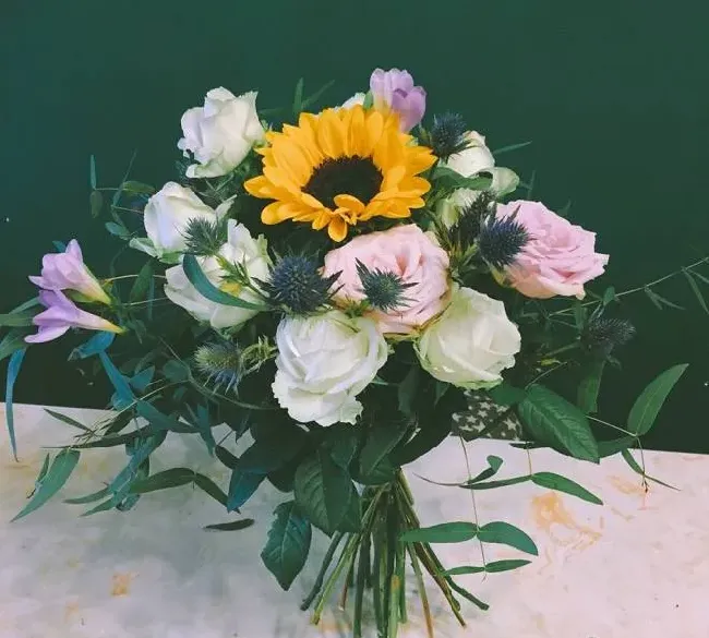 送妈妈应该送什么花,送妈妈送什么花合适？