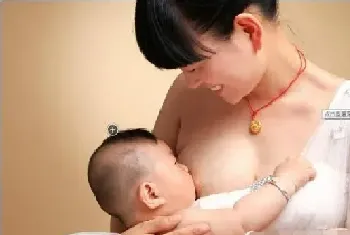 乳头皲裂可用蛋黄油外涂乳